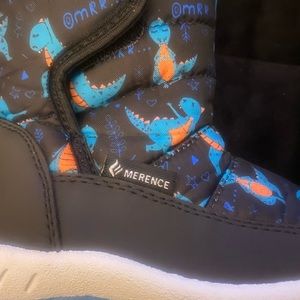 Toddler snow boots by Merence size 24